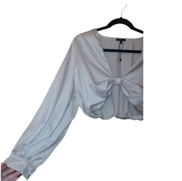 2/$45! Dynamite Cropped Longsleeve Blouse - Picture 3 of 10